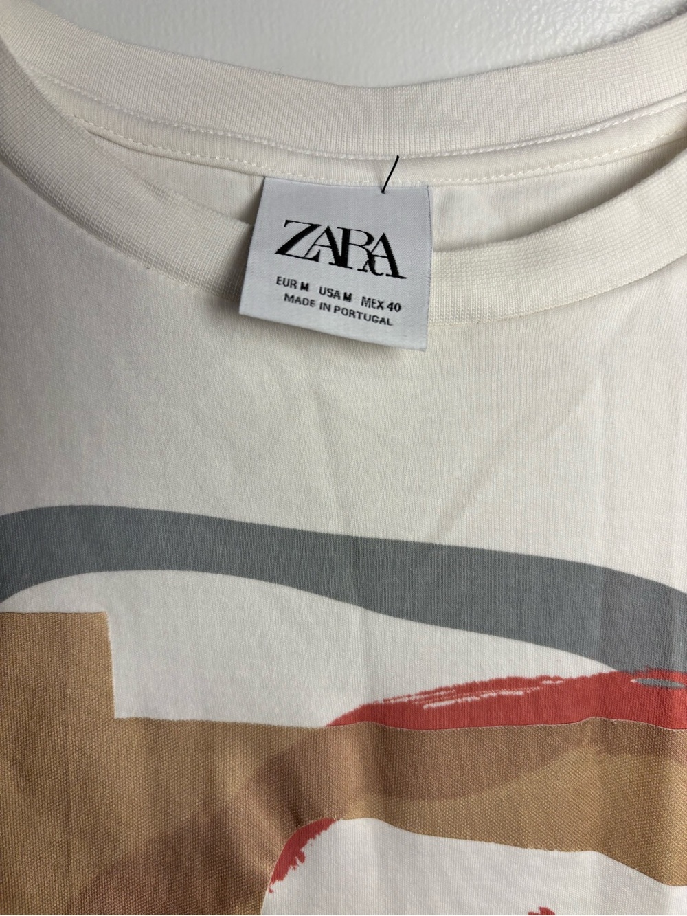 Zara Cream Short-Sleeve Tee with Tan, Red and Black Abstract Print - Picture 3 of 4